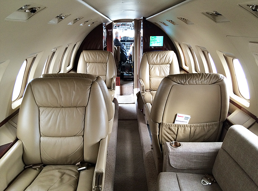 volo privato sul Beechcraft Hawker 1000